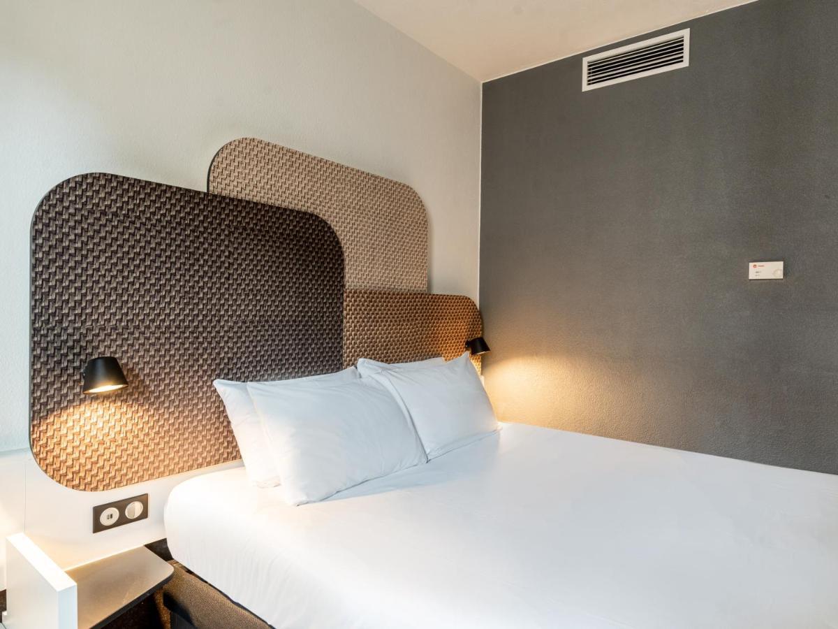 Chambre Double - Accessible aux Personnes à Mobilité Réduite